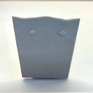 Brinco Olho Cravejado com Zircônias de Prata 925