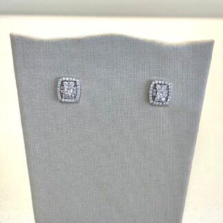 Brinco Quadrado Cravejado de Zircônias Prata 925