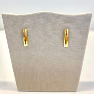 Brinco Reto Liso Banhado a Ouro 18k