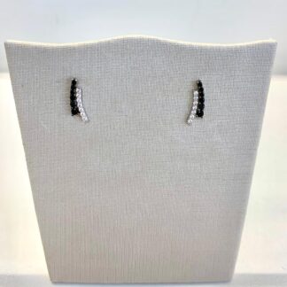 Brinco Duo com Zircônias Negras de Prata 925