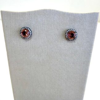 Brinco de Morganita Cravejado de Zircônias de Ródio Negro