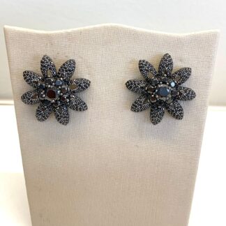Brinco Flor G com Zircônias Negras de Ródio Negro