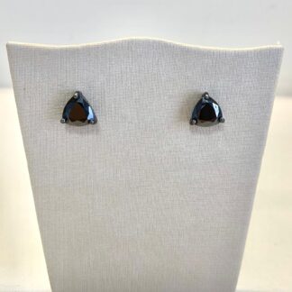 Brinco Triângulo de Ródio Negro