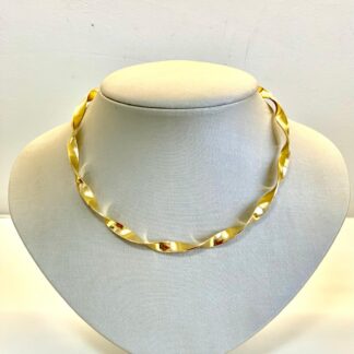 Aro Torcido Banhado Ouro 18k