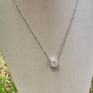 Colar com Pingente Quadrado Cravejado de Zircônias Prata 925