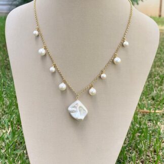 Colar de Pérola Banhado a Ouro18k