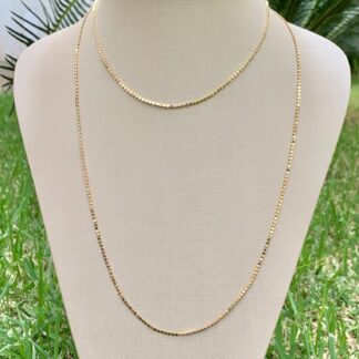 Colar Longo com Chapinhas Banhado a Ouro18k