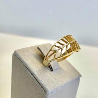 Anel Folha Banhado Ouro 18k