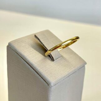 Aliança Lisa Fina em Prata 925 com Banho De Ouro 18k