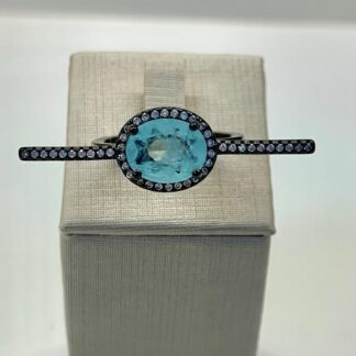 Anel Turmalina Cravejado de Zircônias Brancas em Ródio Negro