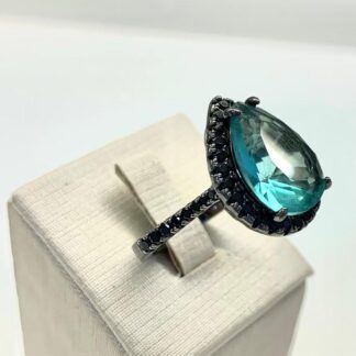 Anel Gota Cristal Paraíba Cravejado de Zircônias Negras em Ródio Negro