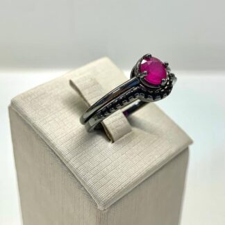 Anel Duplo com Zircônia Rubi e Zircônias Negras em Ródio Negro