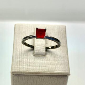 Anel Mini Quadrado Rubi em Ródio Negro