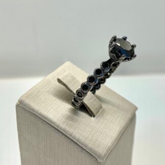 Anel Solitário de Zircônia Negra em Ródio Negro