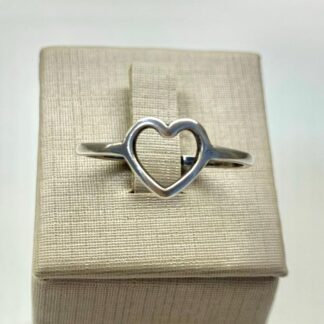 Anel Coração Vazado Prata 925
