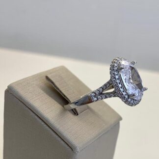 Anel Solitário Oval Prata 925