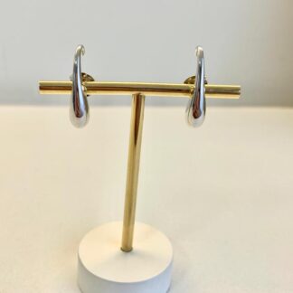 Brinco Gota Gancho de Ródio Branco