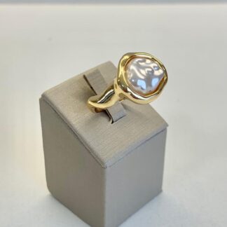 Anel Pérola Resinada Banhado a Ouro18k