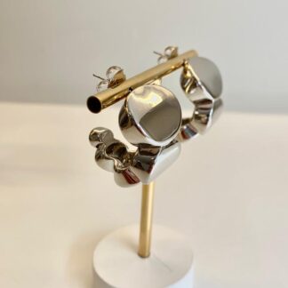 Brinco Argola Esferas em Ródio Branco