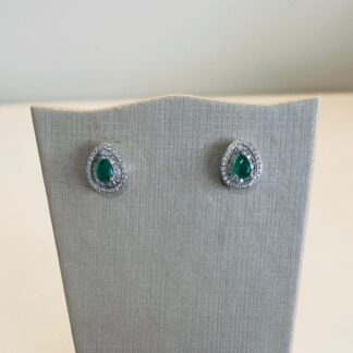 Brinco Gota de Esmeralda 4mm Baguetada em Prata 925