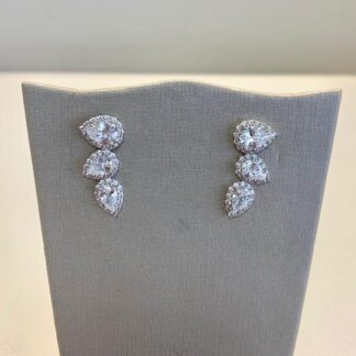 Brinco Ear Cuff 3 Gotas de Zircônias Brancas em Prata 925