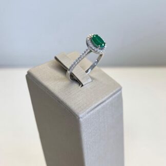 Anel Oval Esmeralda Fusion Prata 925