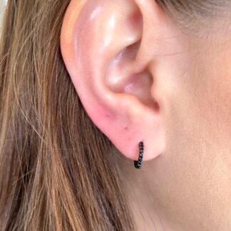 Brinco Argola M em Prata 925 com Banho de Ródio Negro