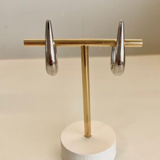 Brinco Anzol Click em Ródio Branco