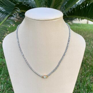 Colar de Hematita com Cristal Banhado a Ouro 18k