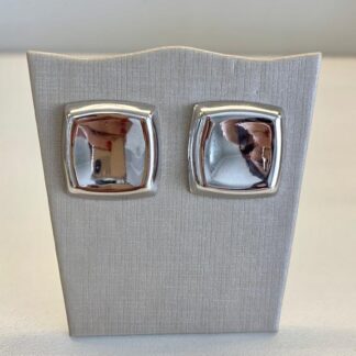 Brinco Quadrado em Ródio Branco