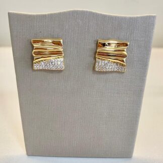 Brinco Quadrado Nervuras Banhado a Ouro18k