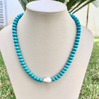 Colar Pedras Naturais Howlita Turquesa e Pérola Banhado a Ouro18k
