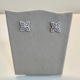 Brinco Flor com Baguetes em Prata 925