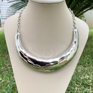 Colar Placa Organic em Ródio Branco