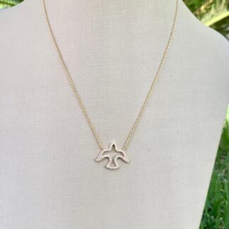 Colar Espírito Santo Vazado Cravejado com Zircônias em Prata 925 com Banho de Ouro18k