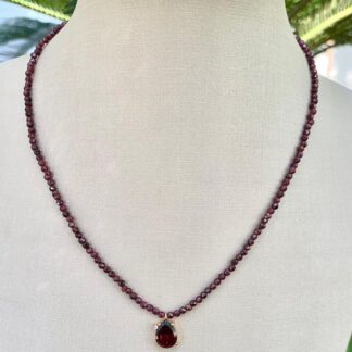 Colar Granada Banhado a Ouro18k