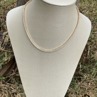 Colar Riviera Banhado a Ouro 18k.