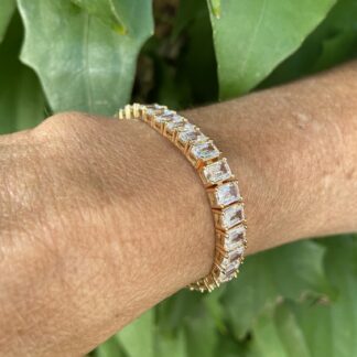 Pulseira Riviera com Cristais Banhada a Ouro18k.