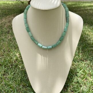 Colar de Pedra Natural Aventurina Banhado a Ouro18k