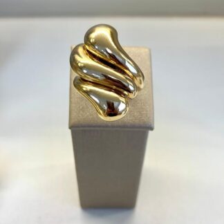 Anel com Tripla Gota Banhado a Ouro 18k