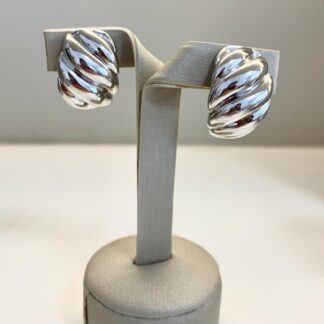 Brinco Torcido em Ródio Branco