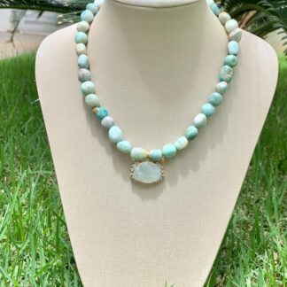 Colar Amazonita com Pingente de Água Marinha Banhado a Ouro18k