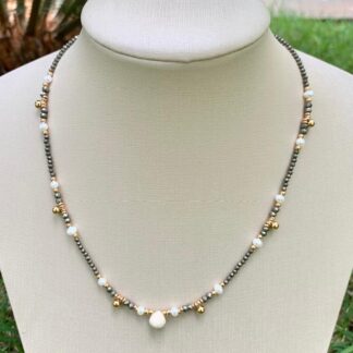 Colar de Pirita com Amazonita Bege Banhado a Ouro18k