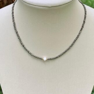 Colar de Pirita com Pérola Banhado a Ouro18k