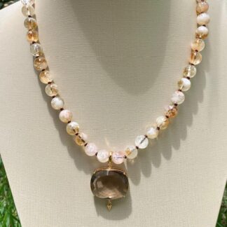 Colar de Rútilo com Quartzo Fumê Banhado a Ouro18k