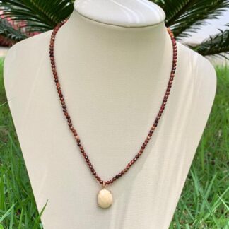 Colar Granada Laranja com Feldspato Banhado a Ouro18k