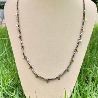 Colar Longo Hematita com Gotas Banhado a Ouro18k