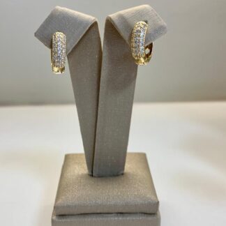 Brinco Argola M Cravejada de Zircônias Banhado a Ouro18k