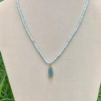 Colar Amazonita com Apatita Azul Banhado a Ouro18k