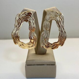 Brinco Elo Riscado Orgânico Banhado a Ouro18k